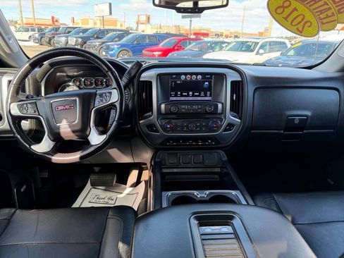 Used 2018 GMC Sierra 2500 SLT w/ Snow Plow Prep Package AWD/4WD image 42