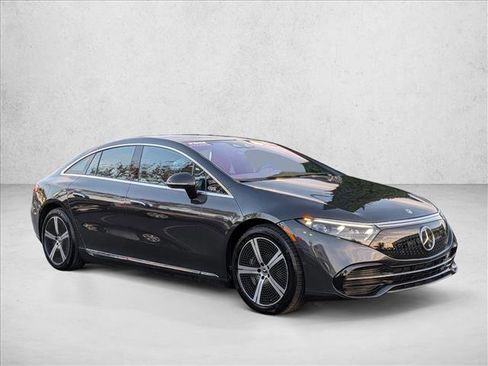 Certified 2022 Mercedes-Benz EQS 450+ Sedan image 3
