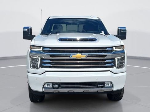 Used 2023 Chevrolet Silverado 2500 High Country w/ Z71 Off-Road Package image 8
