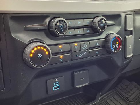 Used 2023 Ford F250 XL w/ STX Appearance Package image 7