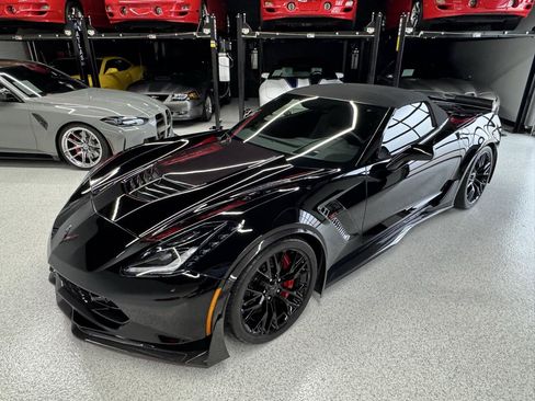 Used 2016 Chevrolet Corvette Z06 w/ 2LZ Preferred Equipment Group RWD image 25