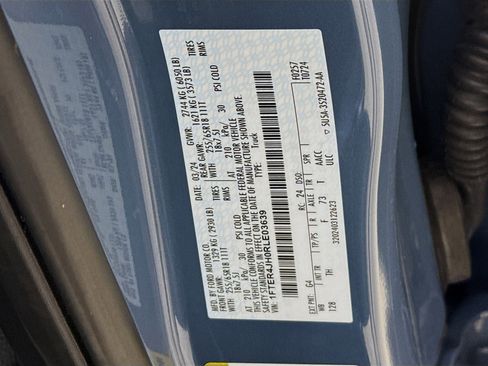 Used 2024 Ford Ranger Lariat w/ Advanced Towing Package image 38