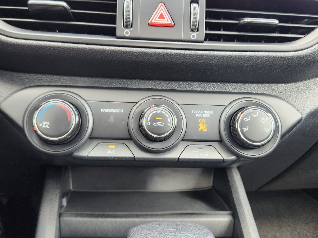 Used 2024 Kia Forte LXS FWD image 18