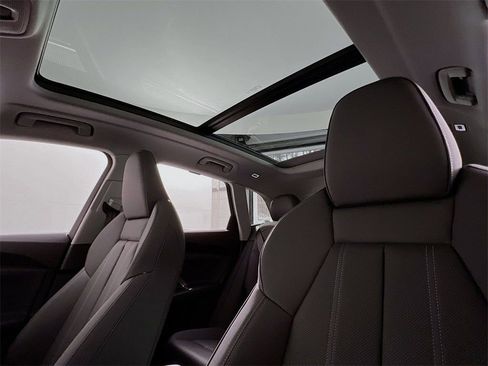 New 2025 Audi Q5 2.0T Premium Plus image 12