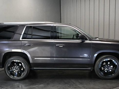 Used 2017 GMC Yukon Denali w/ Open Road Package AWD/4WD image 4