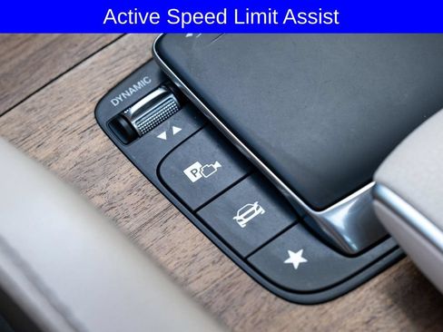 Used 2023 Mercedes-Benz GLS 450 4MATIC w/ AMG Line Exterior image 20