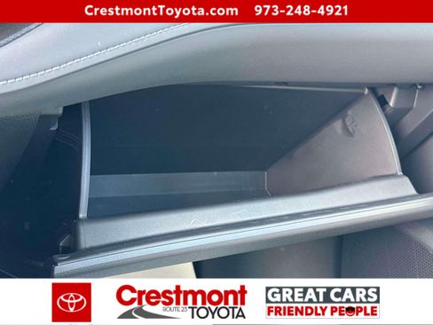 Certified 2025 Toyota Highlander XLE image 31