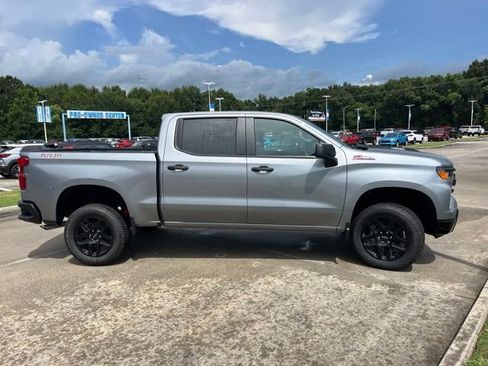 New 2026 Chevrolet Silverado 1500 Custom Trail Boss w/ Turbomax Blackout Package AWD/4WD image 13