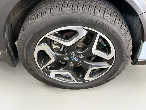 Used 2019 Subaru Crosstrek 2.0i Limited image 11