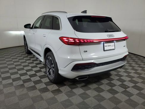 New 2026 Audi Q5 Premium AWD/4WD image 4