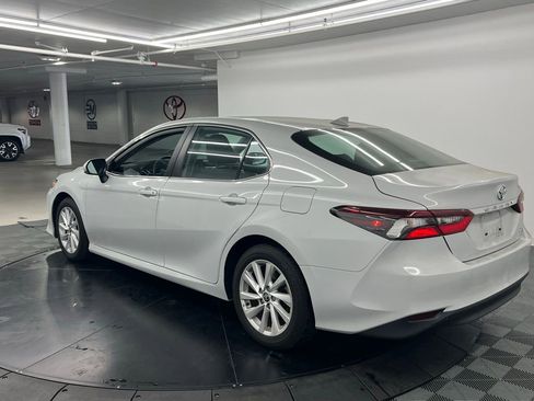 Used 2024 Toyota Camry LE image 4