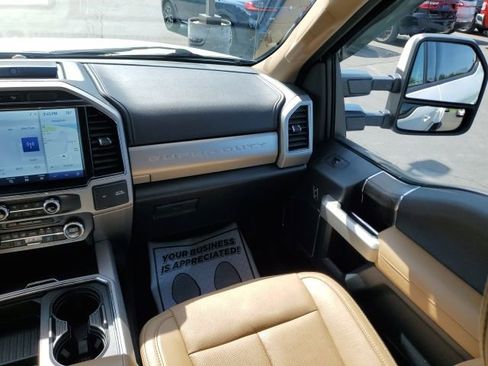 Used 2022 Ford F450 Lariat w/ Lariat Ultimate Package AWD/4WD image 15