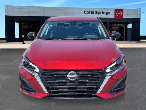 New 2025 Nissan Altima 2.5 SV image 8