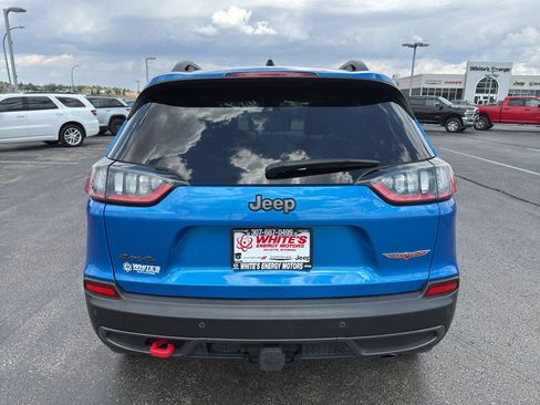 Used 2021 Jeep Cherokee Trailhawk w/ Trailer Tow Group AWD/4WD image 6