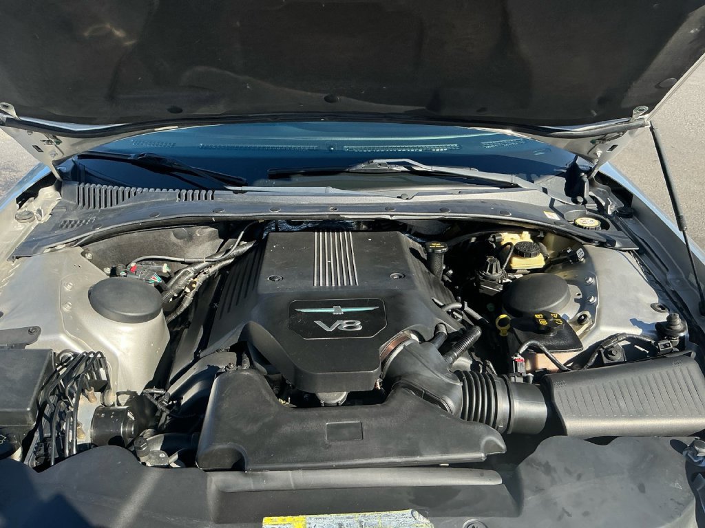 Used 2004 Ford Thunderbird RWD image 25
