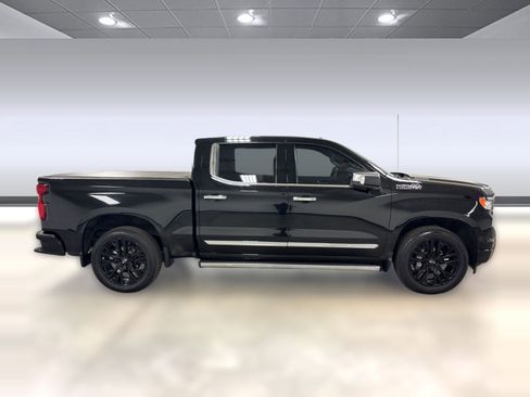 Used 2023 Chevrolet Silverado 1500 High Country image 6