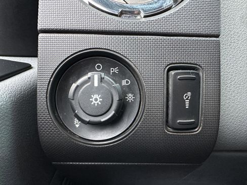 Used 2014 Ford F250 XLT w/ XTR Package image 27