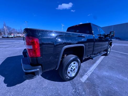 Used 2017 GMC Sierra 2500 SLE image 9