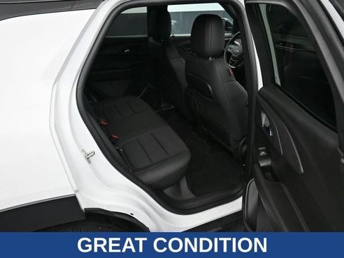 Used 2023 Chevrolet TrailBlazer RS w/ Sun and Liftgate Package image 15