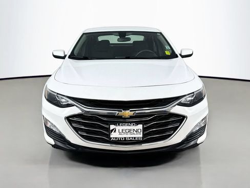 Used 2021 Chevrolet Malibu LT FWD image 2