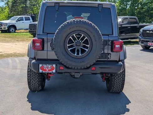 New 2026 Jeep Wrangler Unlimited Rubicon AWD/4WD image 6