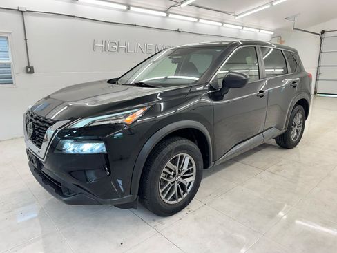 Used 2021 Nissan Rogue S AWD/4WD image 1