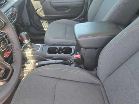 Used 2025 Jeep Wrangler Unlimited Sport S 4xe AWD/4WD image 17