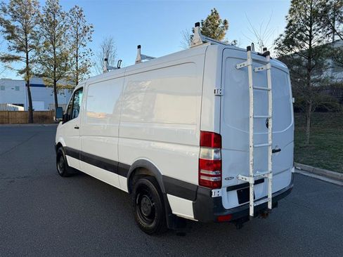 Used 2017 Mercedes-Benz Sprinter 2500 image 12