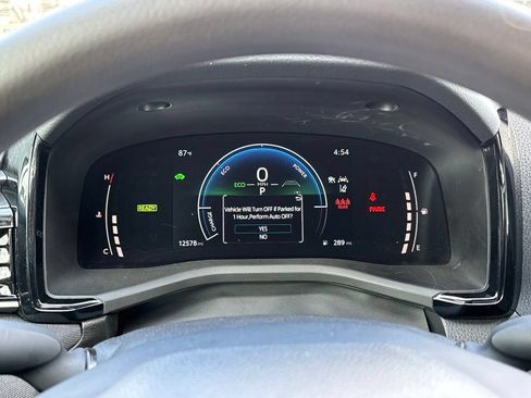 Used 2025 Toyota Camry LE FWD image 24