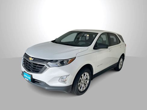 Used 2018 Chevrolet Equinox LS w/ LPO, Cargo Package AWD/4WD image 1