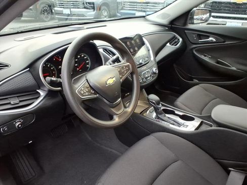 Used 2024 Chevrolet Malibu LS image 15