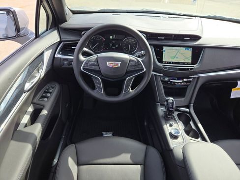New 2025 Cadillac XT5 Premium Luxury w/ LPO, Floor Liner Package image 22