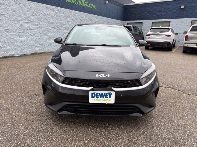 Used 2022 Kia Forte LXS FWD image 8