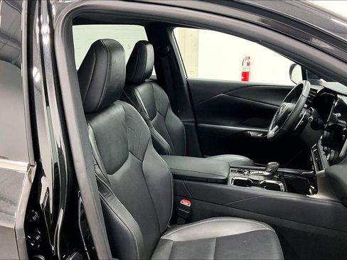 Used 2024 Lexus RX 350 Premium Plus w/ Convenience Package image 7