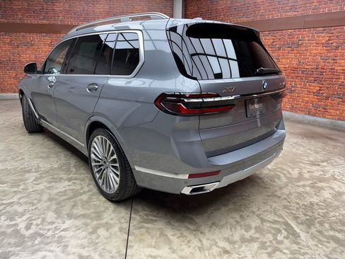 New 2026 BMW X7 xDrive40i image 3