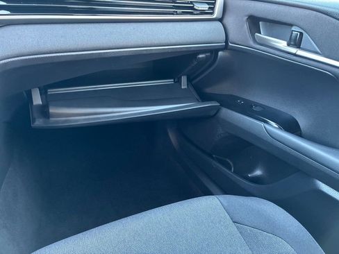 Used 2025 Toyota Camry LE image 36