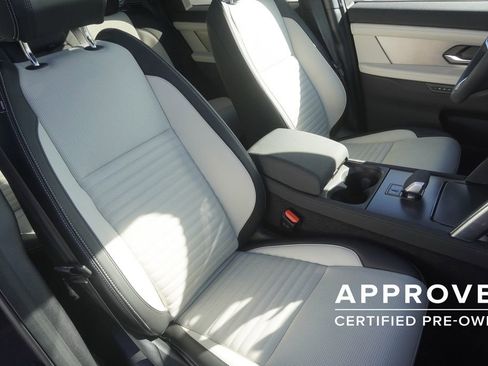 Used 2025 Land Rover Discovery Sport Dynamic SE image 24