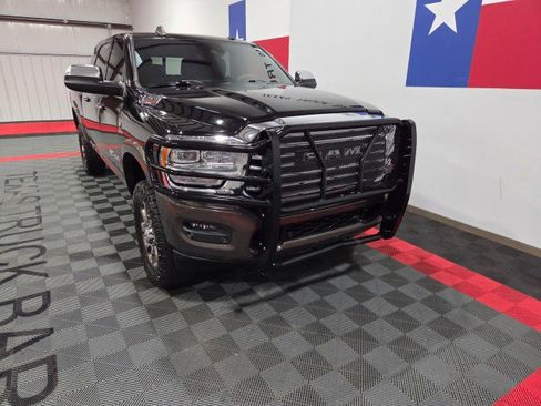 Used 2020 RAM 2500 Limited image 16