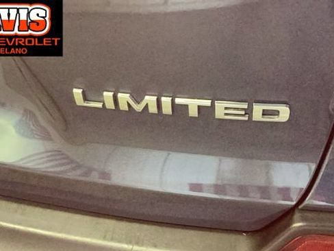 Used 2019 Jeep Cherokee Limited AWD/4WD image 23