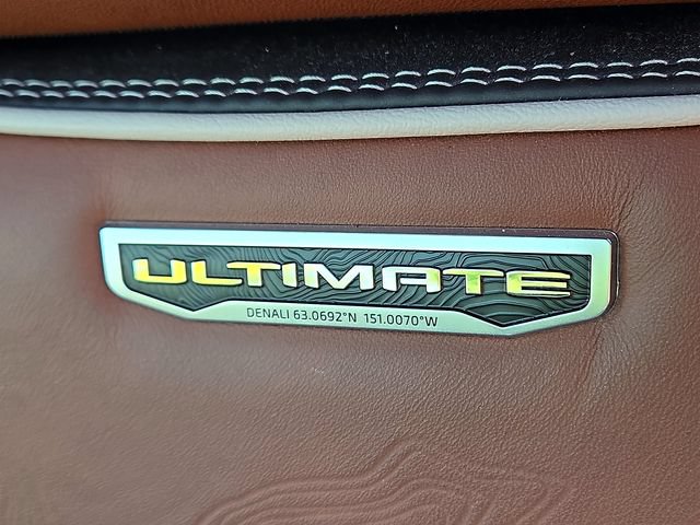 Used 2023 GMC Sierra 1500 Denali Ultimate AWD/4WD image 10