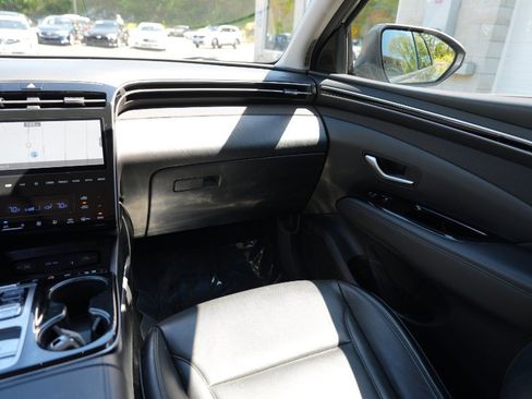 Used 2024 Hyundai Tucson Limited AWD/4WD image 16