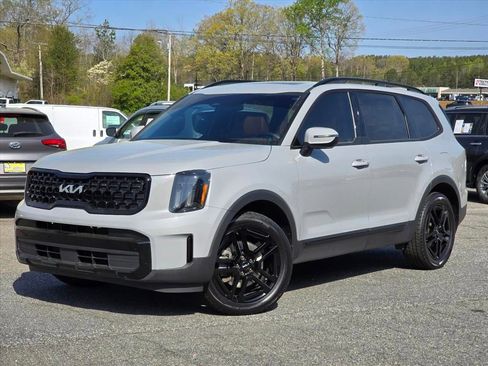 Used 2024 Kia Telluride EX X-Line image 2