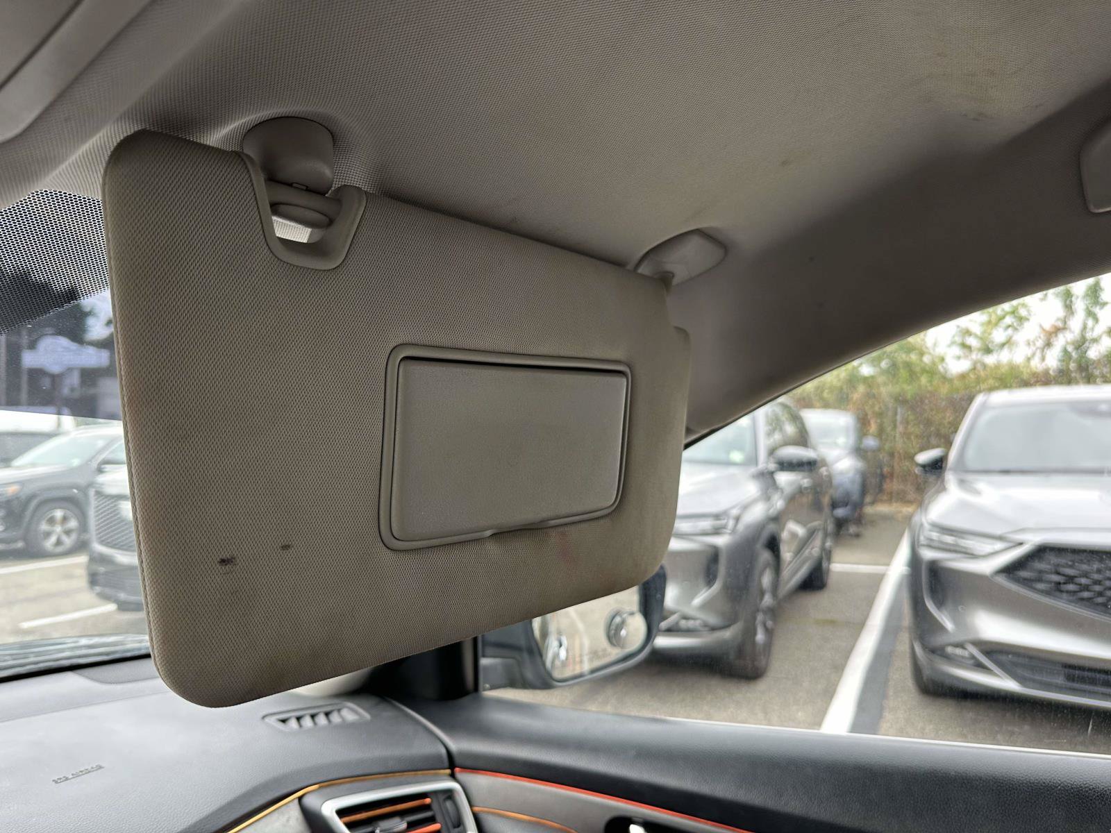 Used 2015 Nissan Rogue SV AWD/4WD image 33