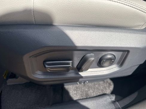 New 2026 Toyota Tundra Limited AWD/4WD image 20