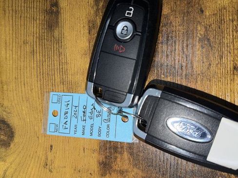 Certified 2024 Ford Edge SE AWD/4WD image 3