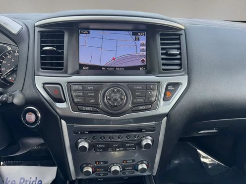 Used 2017 Nissan Pathfinder SL w/ SL Premium Package FWD image 20