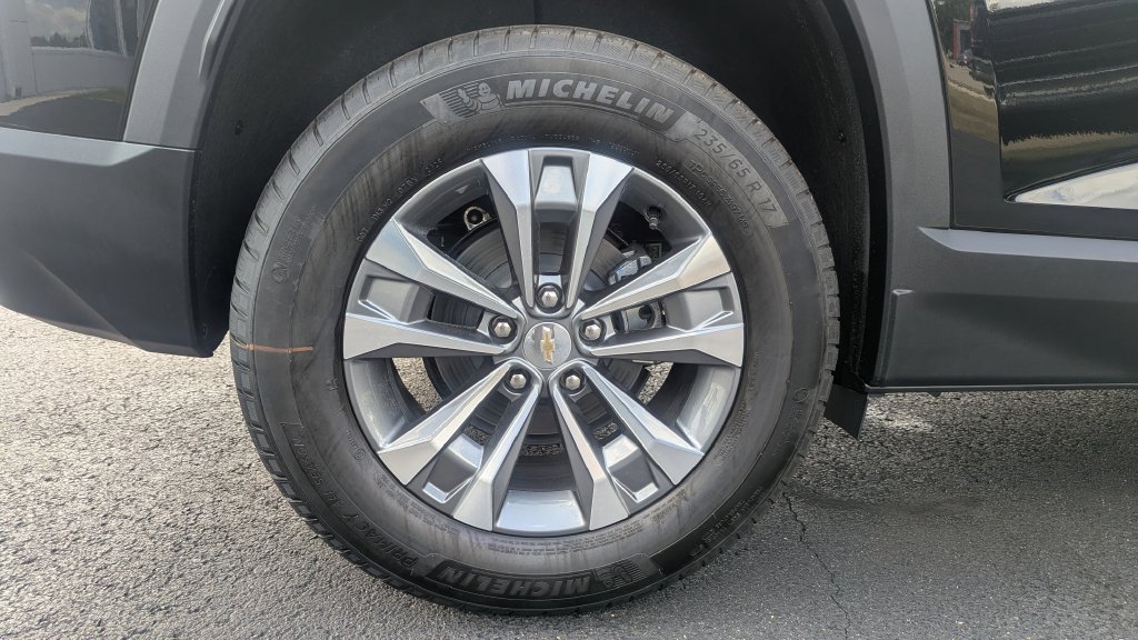 New 2027 Chevrolet Equinox LT w/ Convenience Package II AWD/4WD image 21