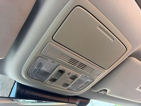 Used 2020 Honda Accord EX-L image 27