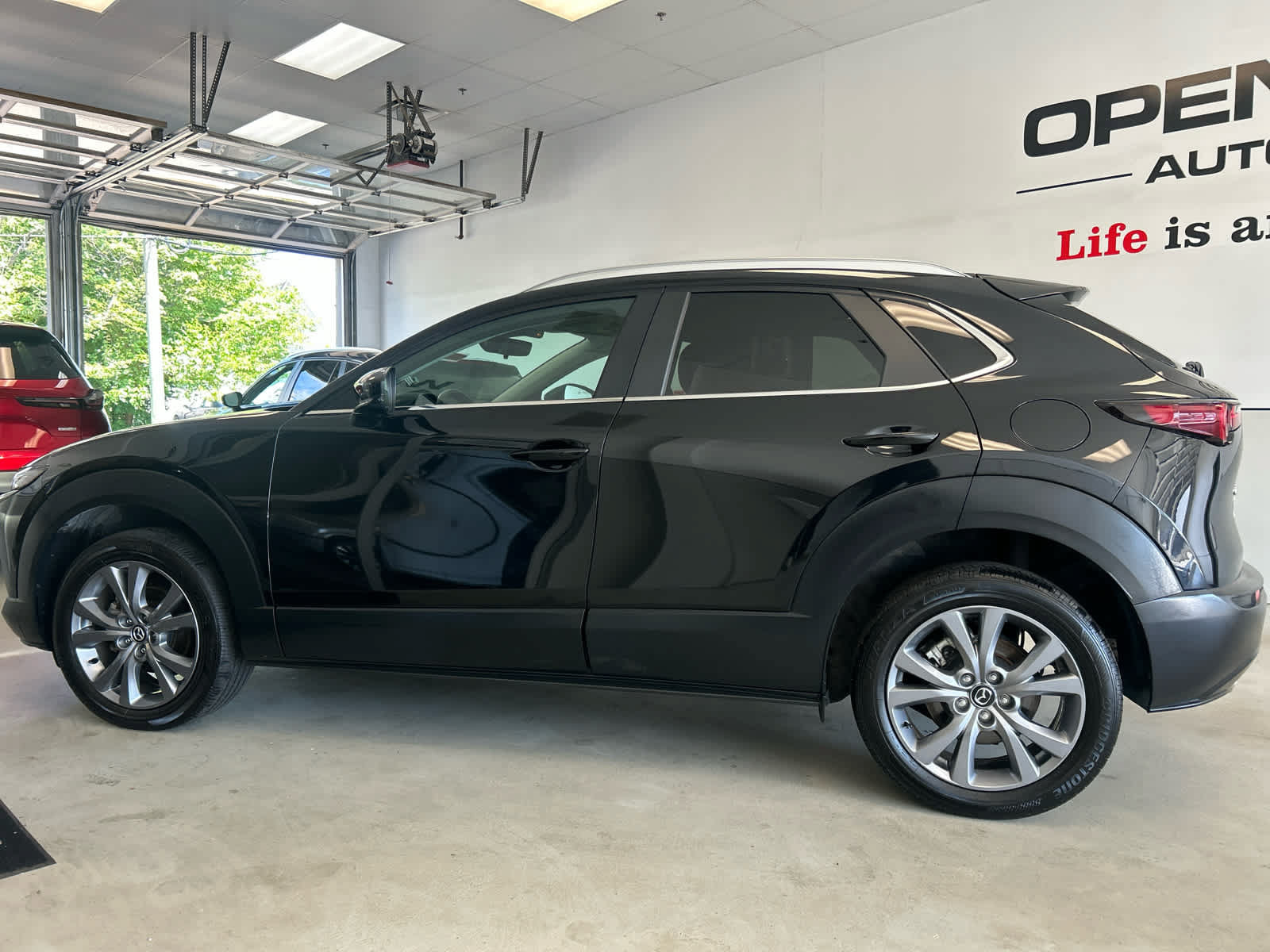 Certified 2024 MAZDA CX-30 AWD 2.5 S w/ Preferred Package image 3