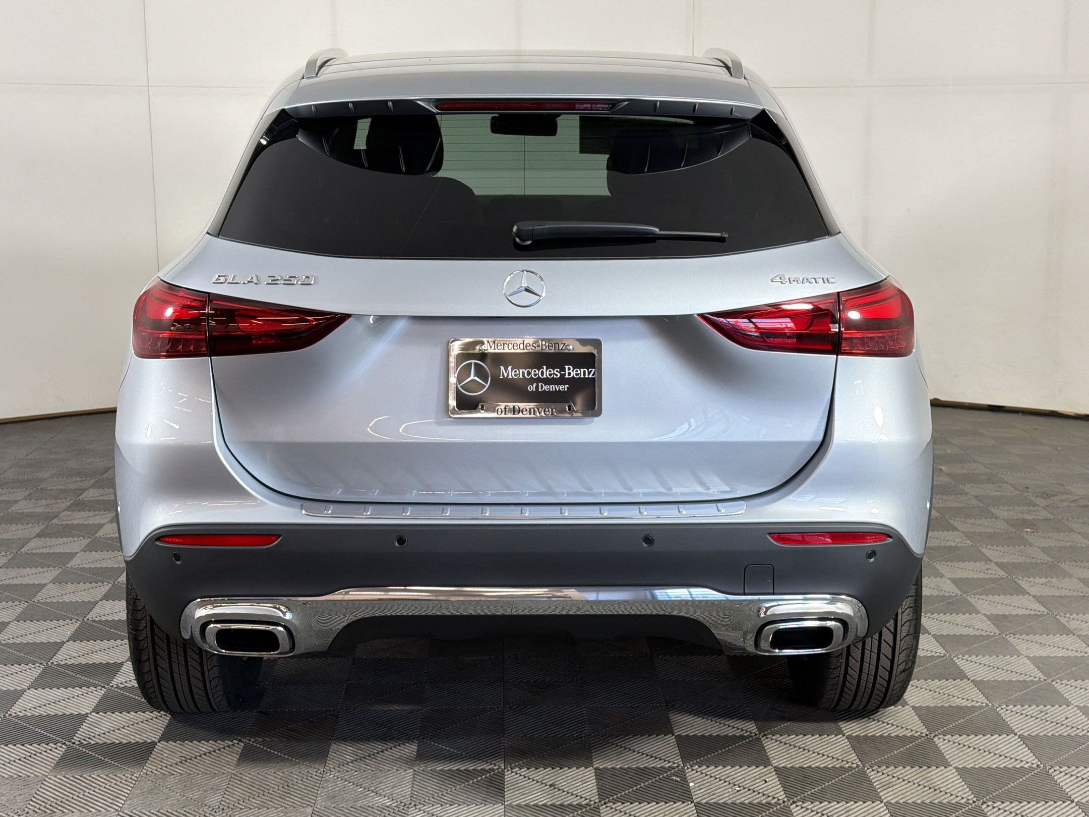 Used 2026 Mercedes-Benz GLA 250 4MATIC image 10